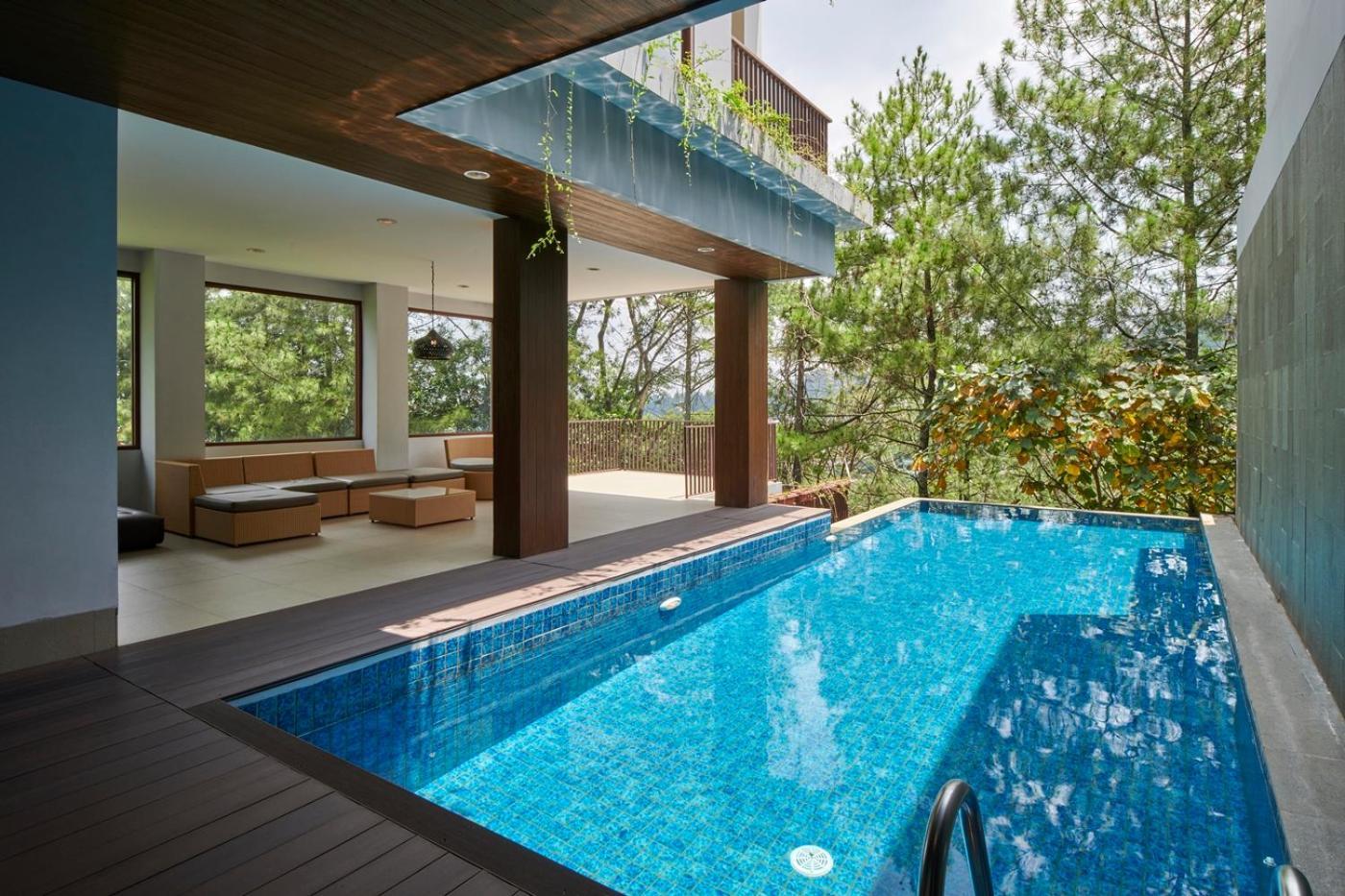 Anindya Hill View Villa 7 Bedrooms With A Private Swimming Pool Бандунг Экстерьер фото