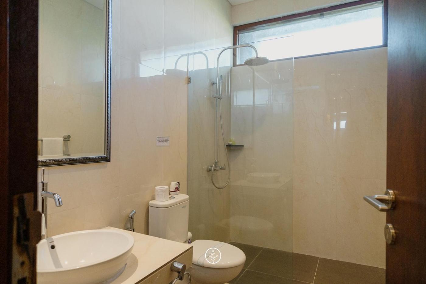 Anindya Hill View Villa 7 Bedrooms With A Private Swimming Pool Бандунг Экстерьер фото